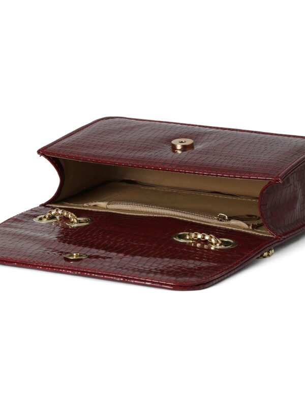 Maroon Textured Swagger Sling Bag - Image 4